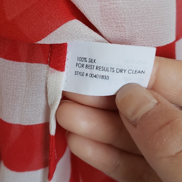 Silk blouse - Picture 3 of 3